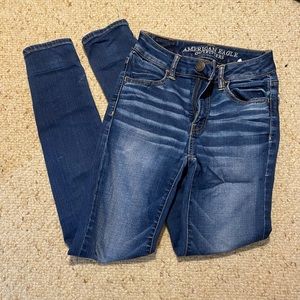 AEO Super Stretch Hi-Rise Jegging